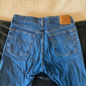 Levi’s 501 Ankle Jeans